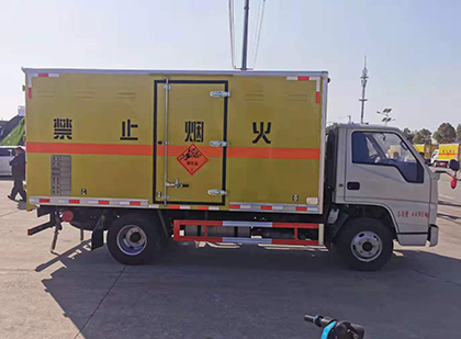 巴州爆破器材运输车