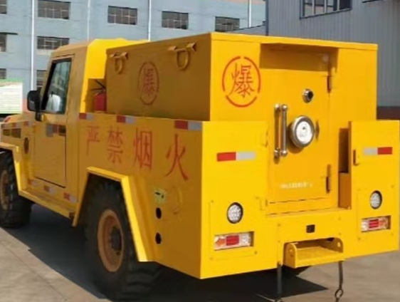 巴州凯龙爆破器材运输车：保障爆破任务的安全运行
